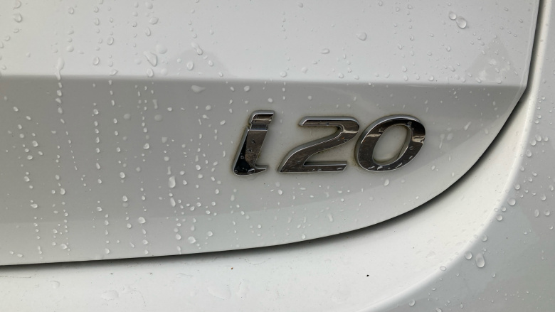 Hyundai i20 1.0T GDi 48V MHD SE Connect 5dr Petrol Hatchback